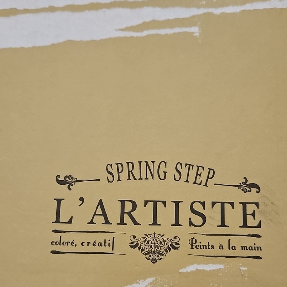 L'Artiste Floral Lace-Up Boots - Black and Red - Picture 6 of 7